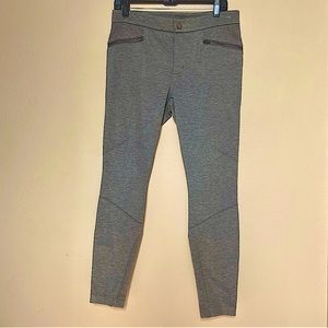BNWOT Women’s ATHLETA Grey Heather Ponte Moto Pants 2.0.Pockets, zipper, Size-10